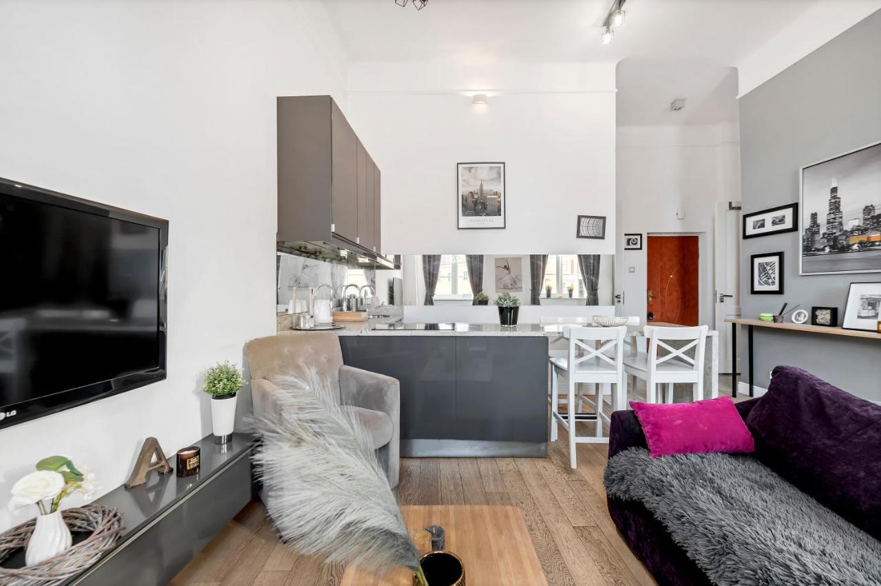 Amazing Apartment On Plac Zamkowy ワルシャワ エクステリア 写真